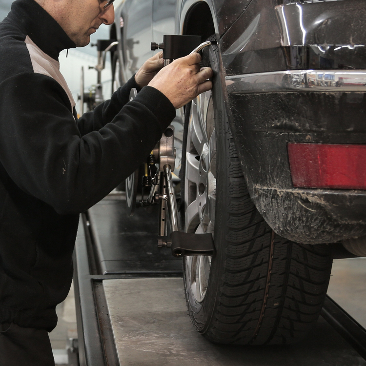 Barlow's Tire Alignment Service